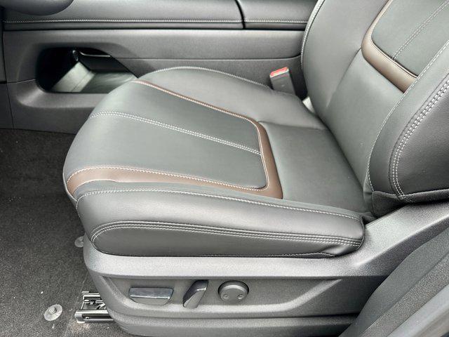 new 2025 Nissan Armada car, priced at $68,004
