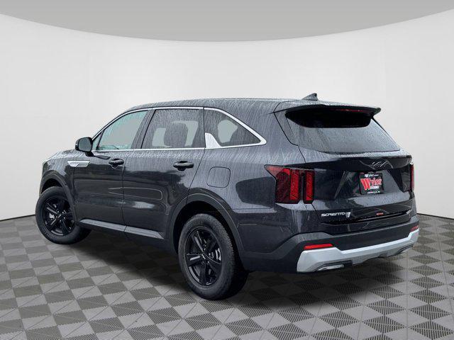 used 2025 Kia Sorento car, priced at $31,276