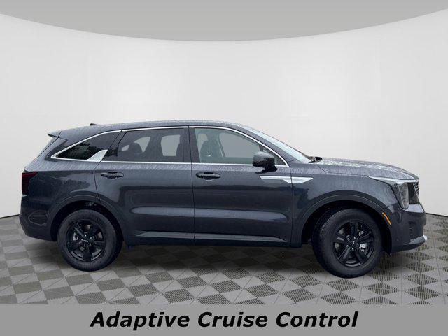 used 2025 Kia Sorento car, priced at $31,276