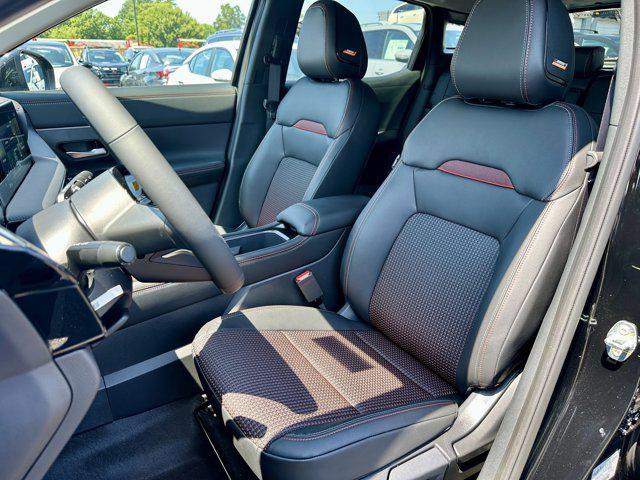 new 2025 Nissan Kicks car, priced at $29,668