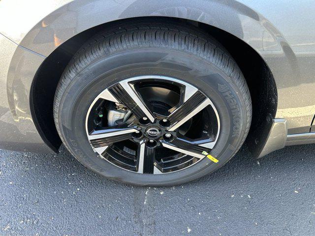 new 2025 Nissan Sentra car, priced at $22,267