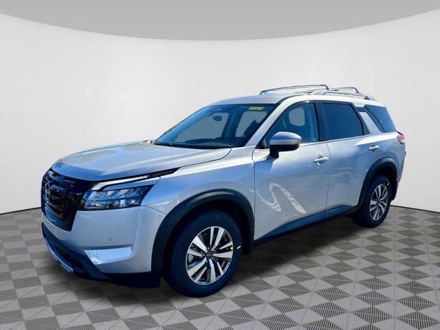 new 2025 Nissan Pathfinder car, priced at $38,442