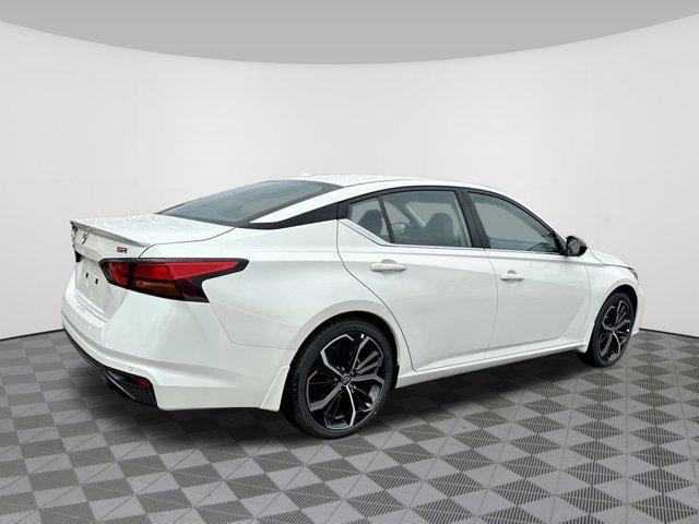 new 2025 Nissan Altima car, priced at $32,206