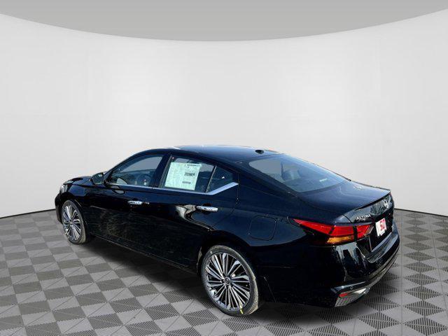 new 2025 Nissan Altima car, priced at $34,338
