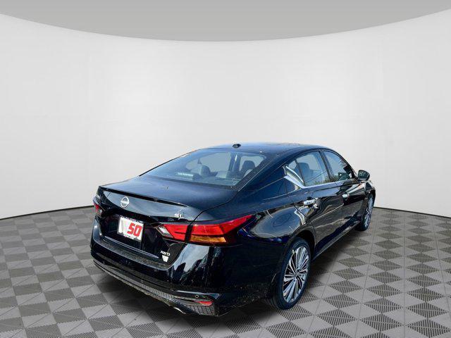 new 2025 Nissan Altima car, priced at $34,338