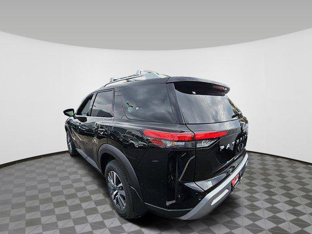 new 2025 Nissan Pathfinder car, priced at $41,662