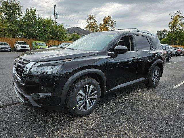 new 2025 Nissan Pathfinder car, priced at $41,662