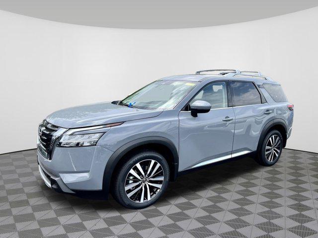 new 2025 Nissan Pathfinder car, priced at $49,095