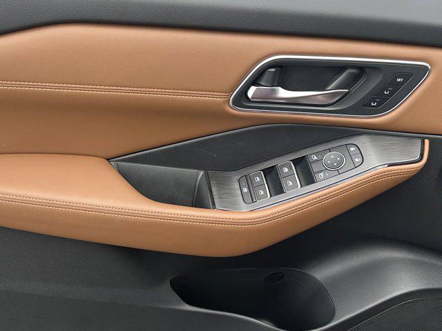 new 2025 Nissan Rogue car, priced at $41,478