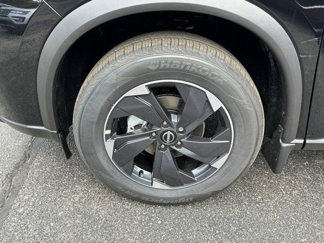 new 2025 Nissan Rogue car, priced at $33,290