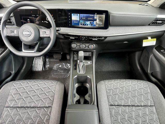 new 2025 Nissan Kicks car, priced at $25,510