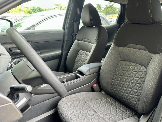 new 2025 Nissan Kicks car, priced at $25,510