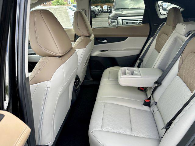 new 2025 Nissan Murano car, priced at $50,327