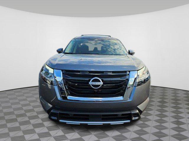 new 2025 Nissan Pathfinder car, priced at $41,034