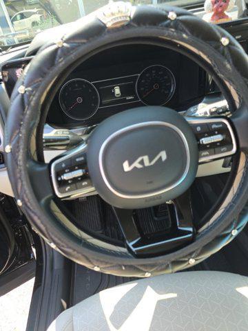 used 2023 Kia Sorento car, priced at $30,555