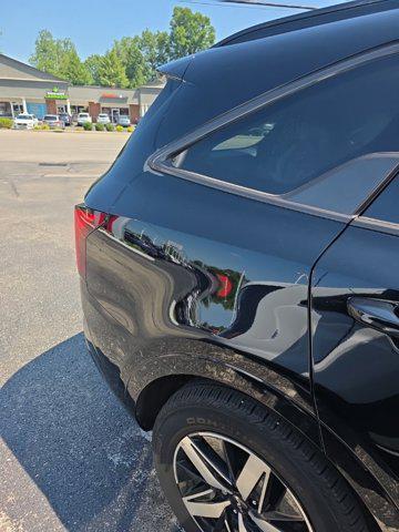 used 2023 Kia Sorento car, priced at $30,555