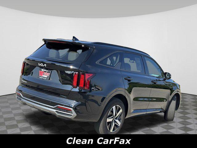 used 2023 Kia Sorento car, priced at $25,881