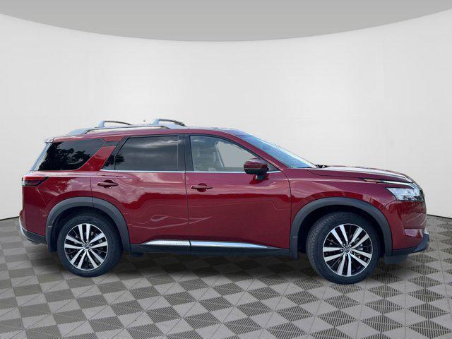 used 2023 Nissan Pathfinder car, priced at $37,129