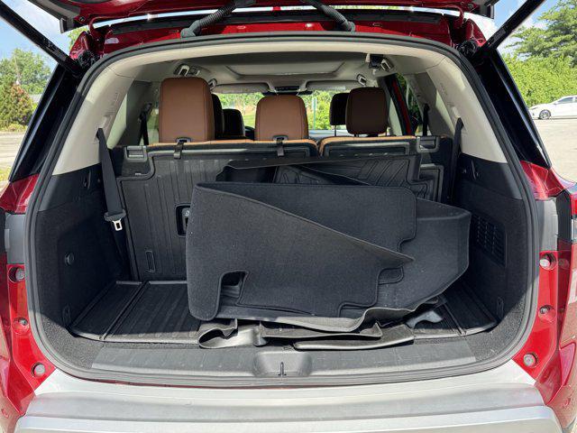 used 2023 Nissan Pathfinder car, priced at $37,129