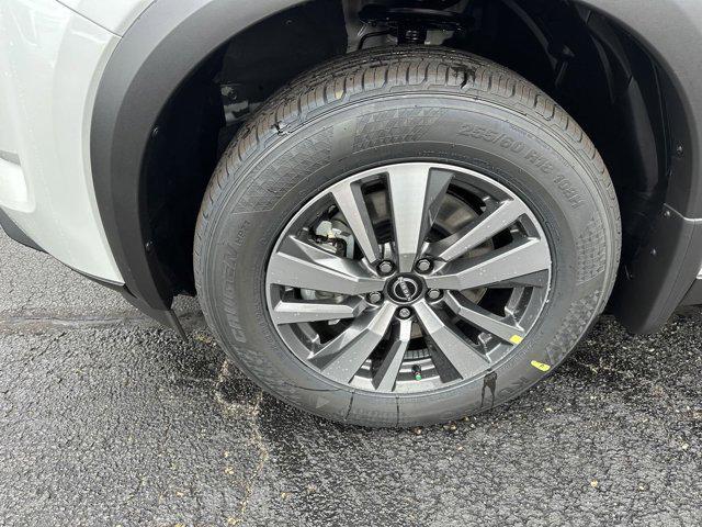 new 2025 Nissan Pathfinder car, priced at $42,586