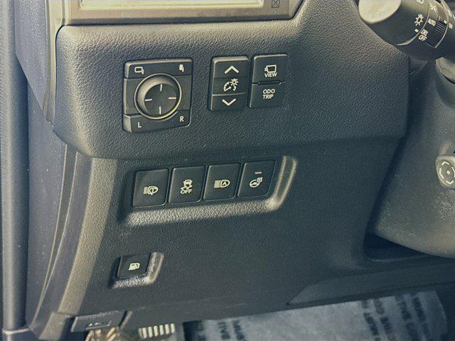used 2023 Lexus GX 460 car, priced at $54,400