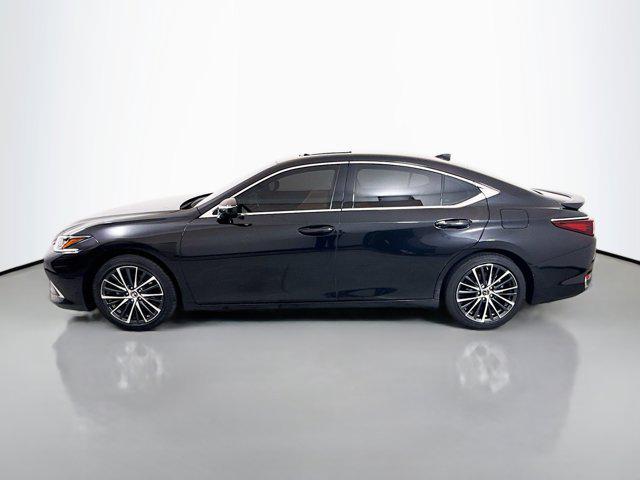 used 2025 Lexus ES 300h car, priced at $47,000