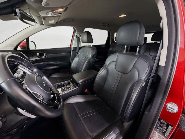 used 2022 Kia Sorento Hybrid car, priced at $24,900