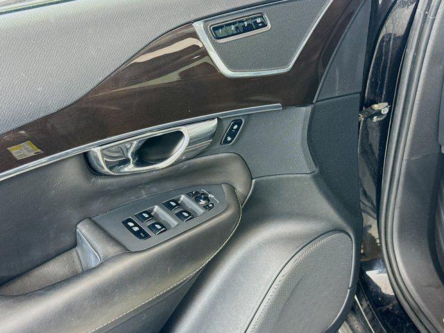 used 2016 Volvo XC90 car, priced at $15,500