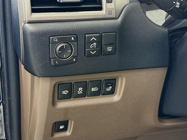 used 2022 Lexus GX 460 car, priced at $51,200