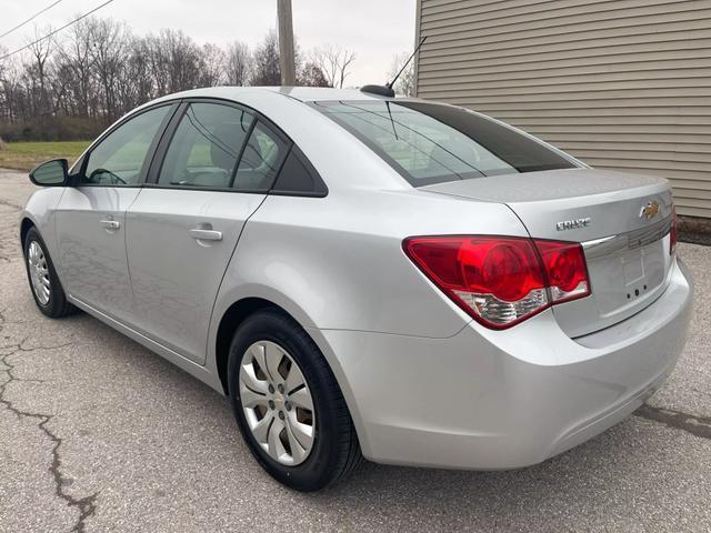 used 2016 Chevrolet Cruze Limited car, priced at $5,995