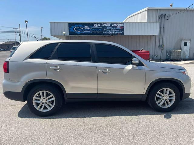 used 2014 Kia Sorento car, priced at $7,495