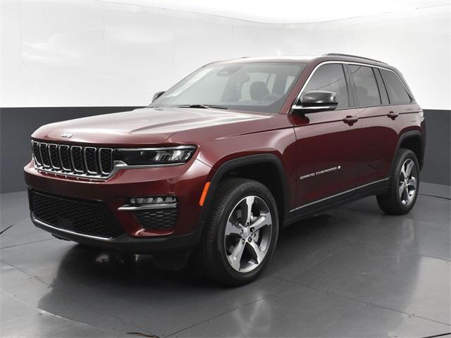 new 2024 Jeep Grand Cherokee car, priced at $50,140