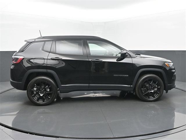 new 2025 Jeep Compass car, priced at $36,330