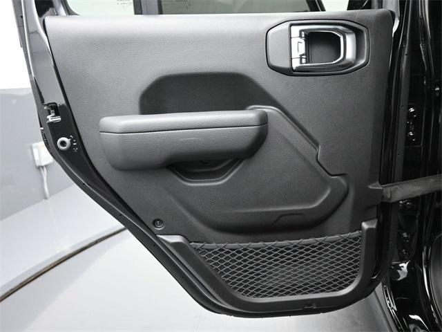 new 2025 Jeep Wrangler car, priced at $56,364