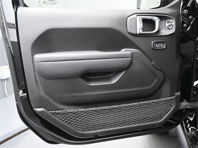 new 2025 Jeep Wrangler car, priced at $56,364