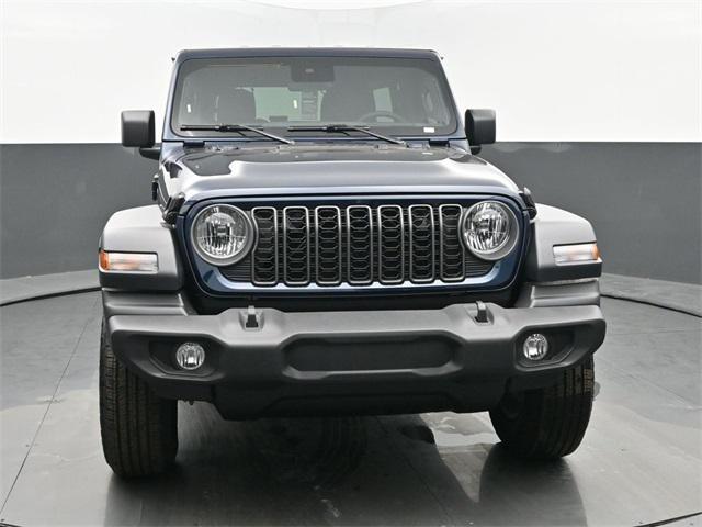 new 2025 Jeep Wrangler car, priced at $45,064