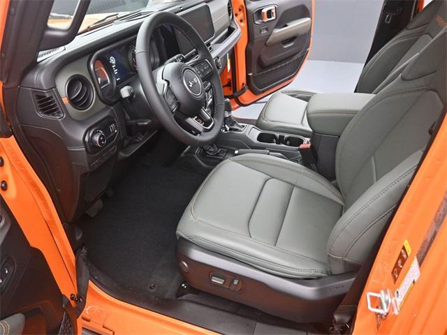 new 2025 Jeep Gladiator car, priced at $57,797
