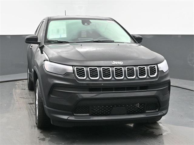 new 2025 Jeep Compass car, priced at $26,987