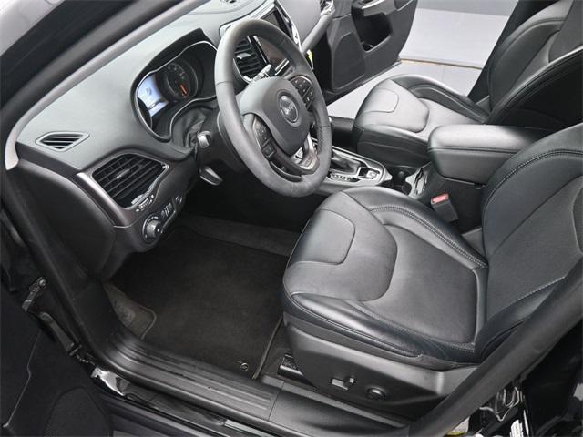 used 2022 Jeep Cherokee car, priced at $27,995