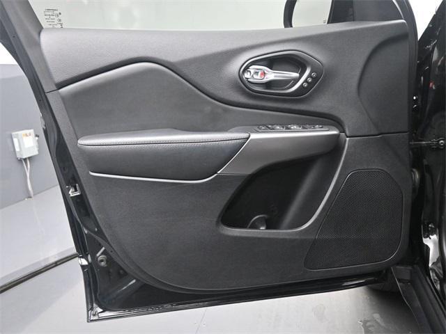 used 2022 Jeep Cherokee car, priced at $27,995