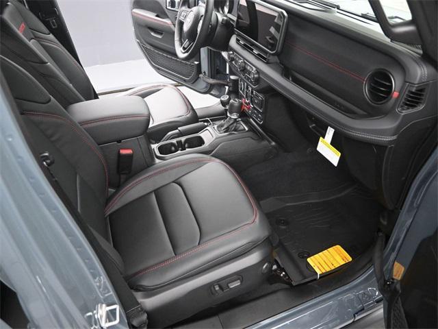 new 2025 Jeep Gladiator car, priced at $56,450