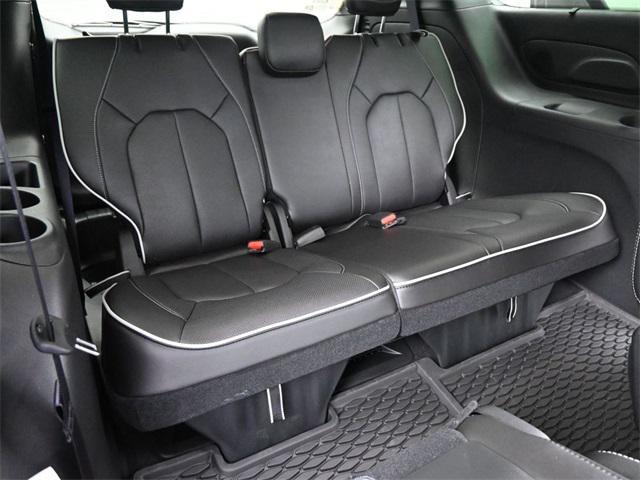 new 2025 Chrysler Pacifica car, priced at $55,854