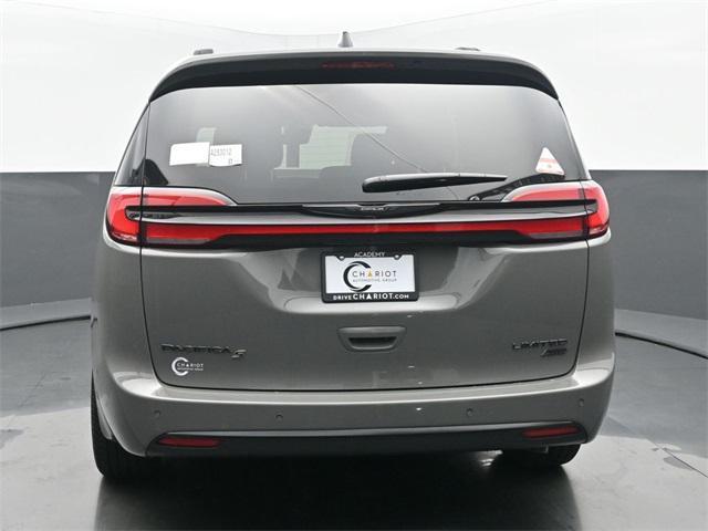 new 2025 Chrysler Pacifica car, priced at $55,854