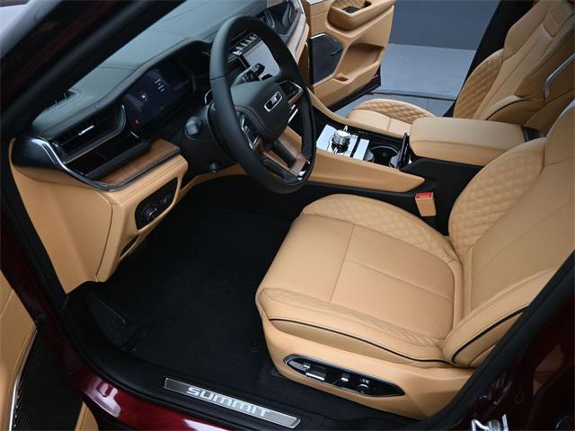 new 2025 Jeep Grand Cherokee car, priced at $62,244