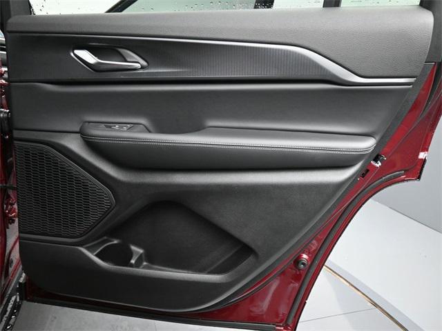 new 2025 Jeep Grand Cherokee L car, priced at $46,712