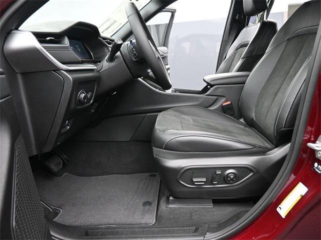 new 2025 Jeep Grand Cherokee L car, priced at $46,712