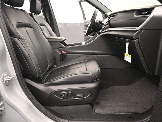 new 2025 Jeep Grand Cherokee L car, priced at $49,506