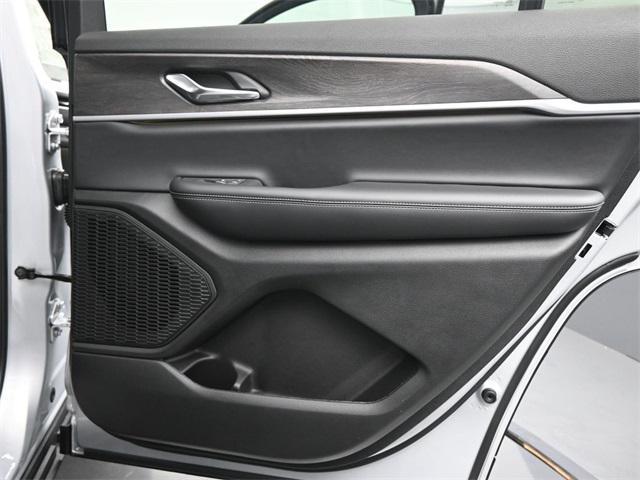 new 2025 Jeep Grand Cherokee L car, priced at $49,506