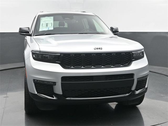 new 2025 Jeep Grand Cherokee L car, priced at $49,506