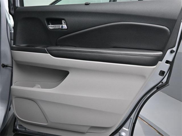 used 2022 Honda Pilot car, priced at $33,525